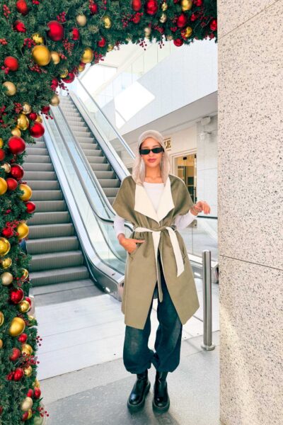 2-pocket vest with belt